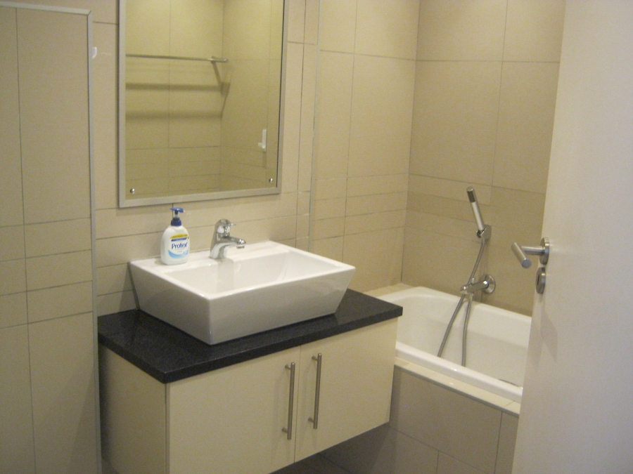 To Let 2 Bedroom Property for Rent in Strand Central Western Cape